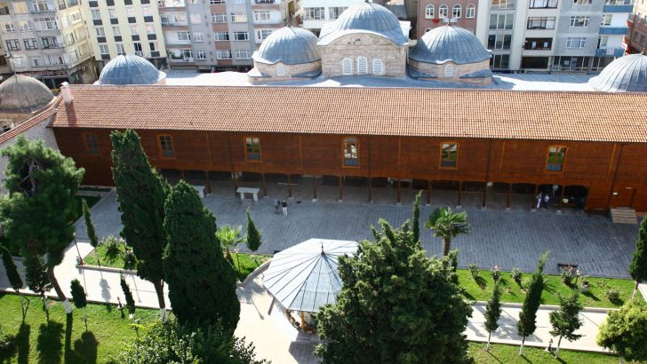 ALEADDİN CAMİİ