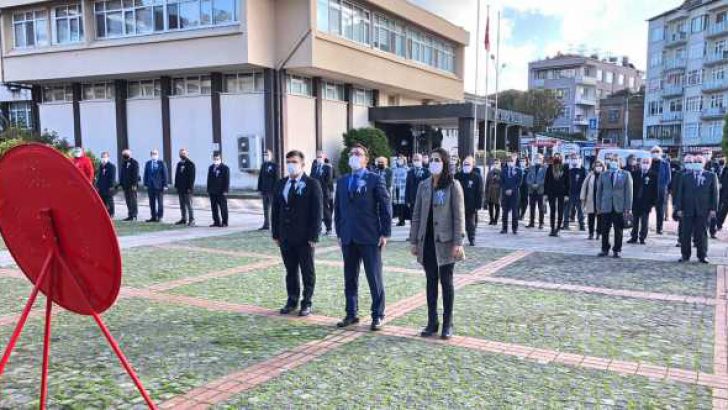 İL MİLLİ EĞİTİM’İN ÖĞRETMENLER GÜNÜ TÖRENİ