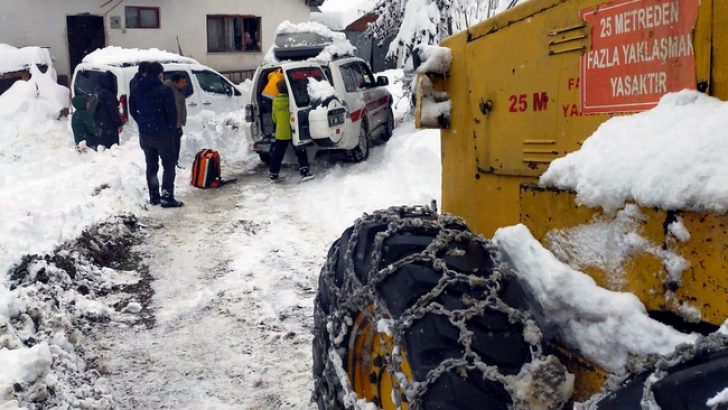 YOL AÇMA ÇALIŞMALARI HIZLA DEVAM EDİYOR