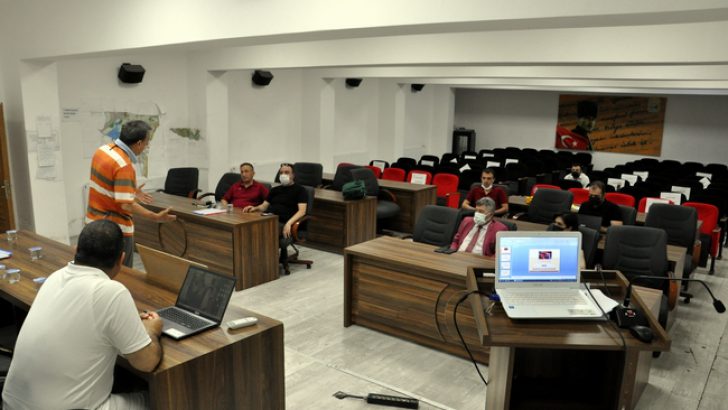BELEDİYE PERSONELİNE İŞ SAĞLIĞI VE GÜVENLİĞİ EĞİTİMİ DÜZENLENDİ